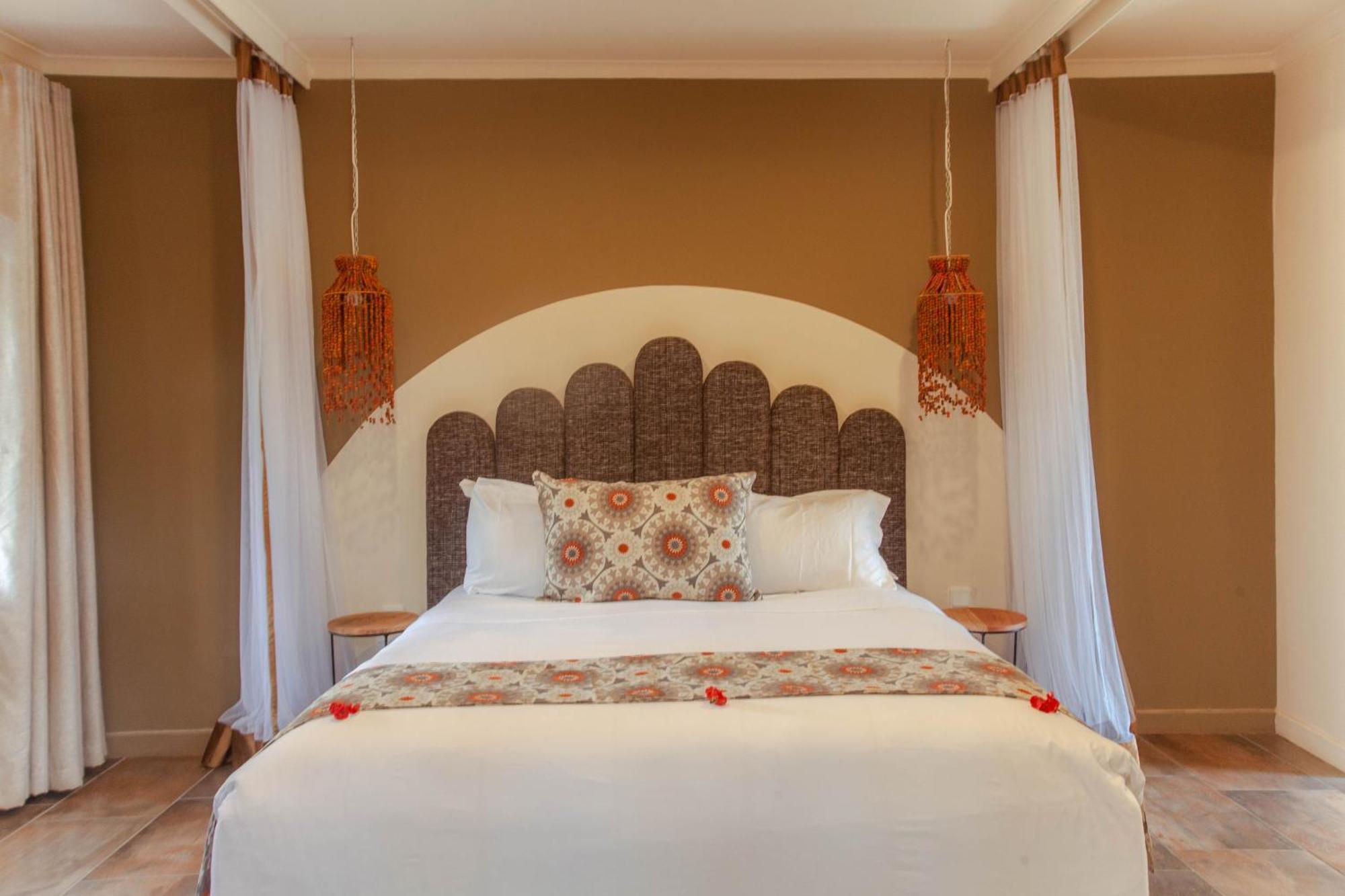 Arusha Planet Lodge Ngoại thất bức ảnh