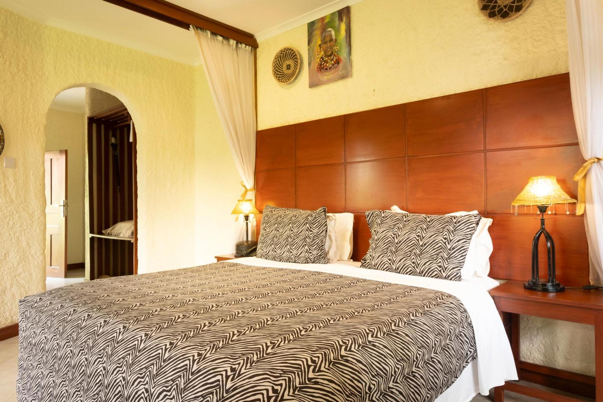 Arusha Planet Lodge Ngoại thất bức ảnh