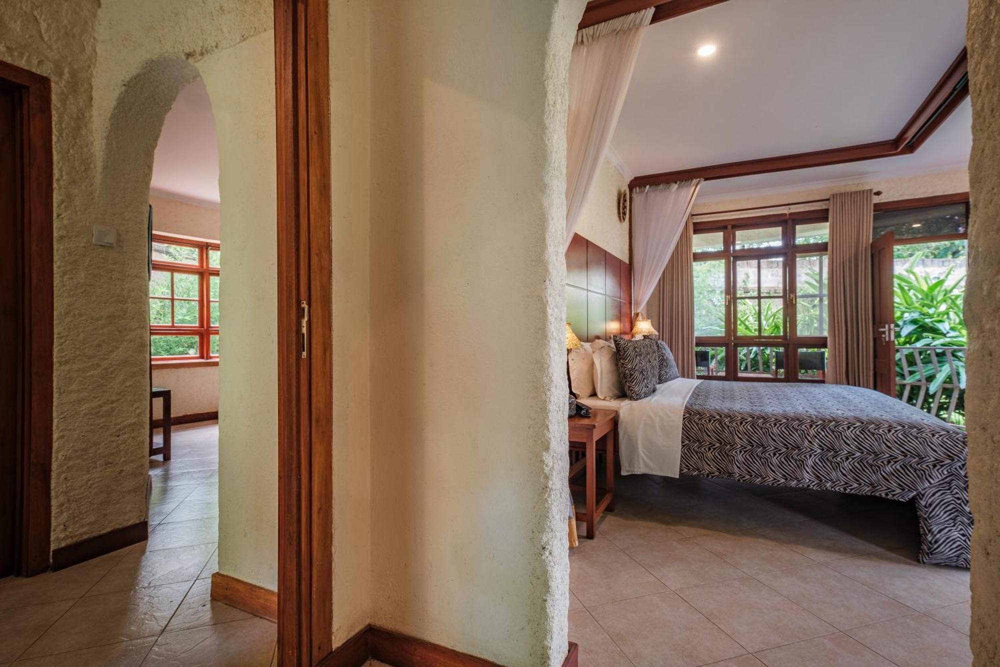 Arusha Planet Lodge Ngoại thất bức ảnh